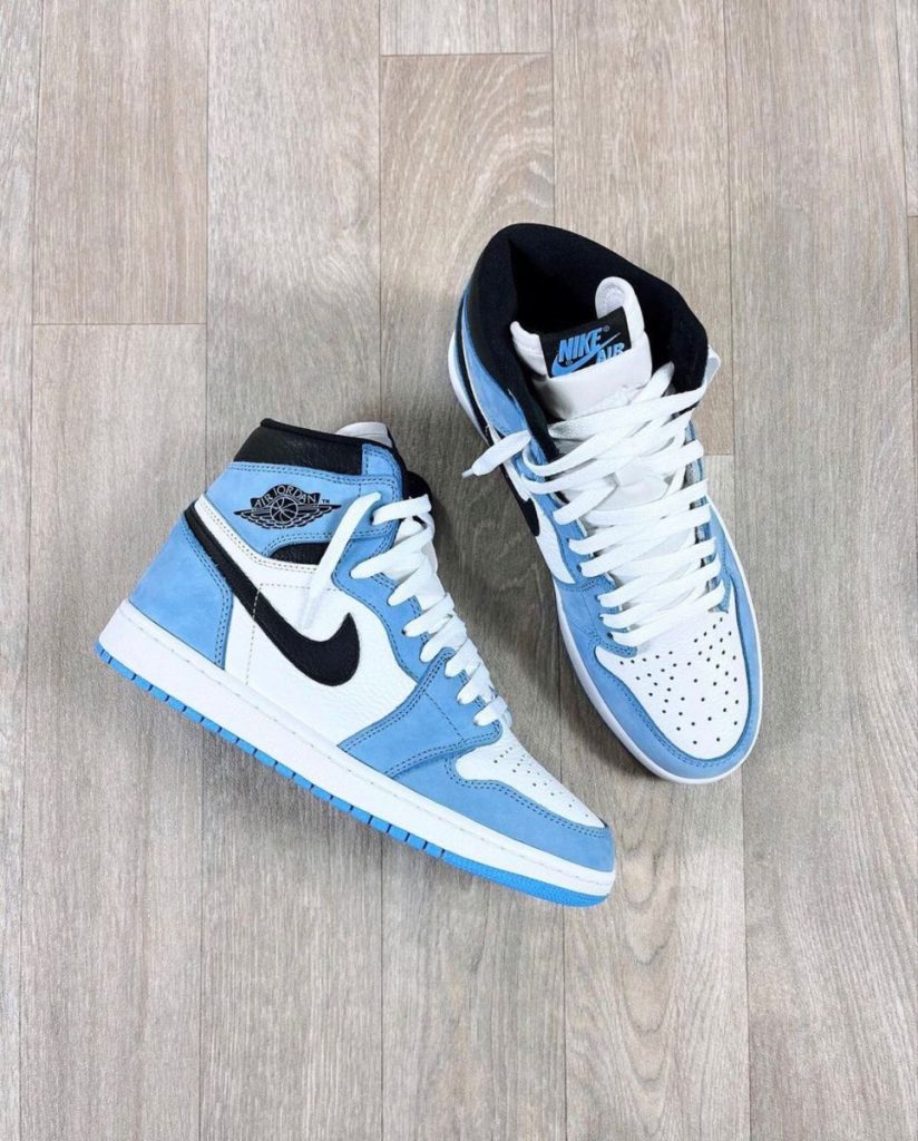 NIKE AIR JORDAN 1 HIGH•UNIVERSITY BLUE