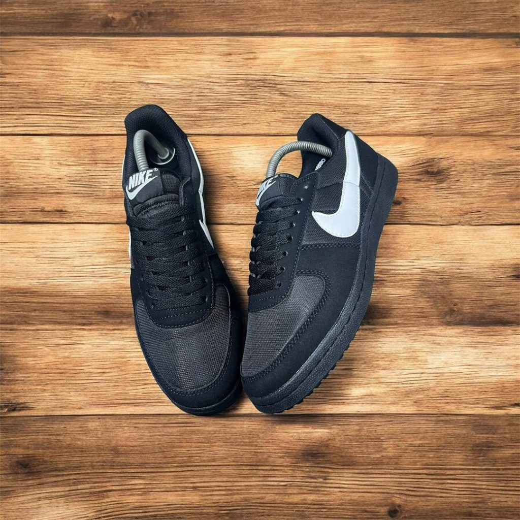 *Nike Field General 'Ref' low-top sneakers*🎖️🎖️🎖️