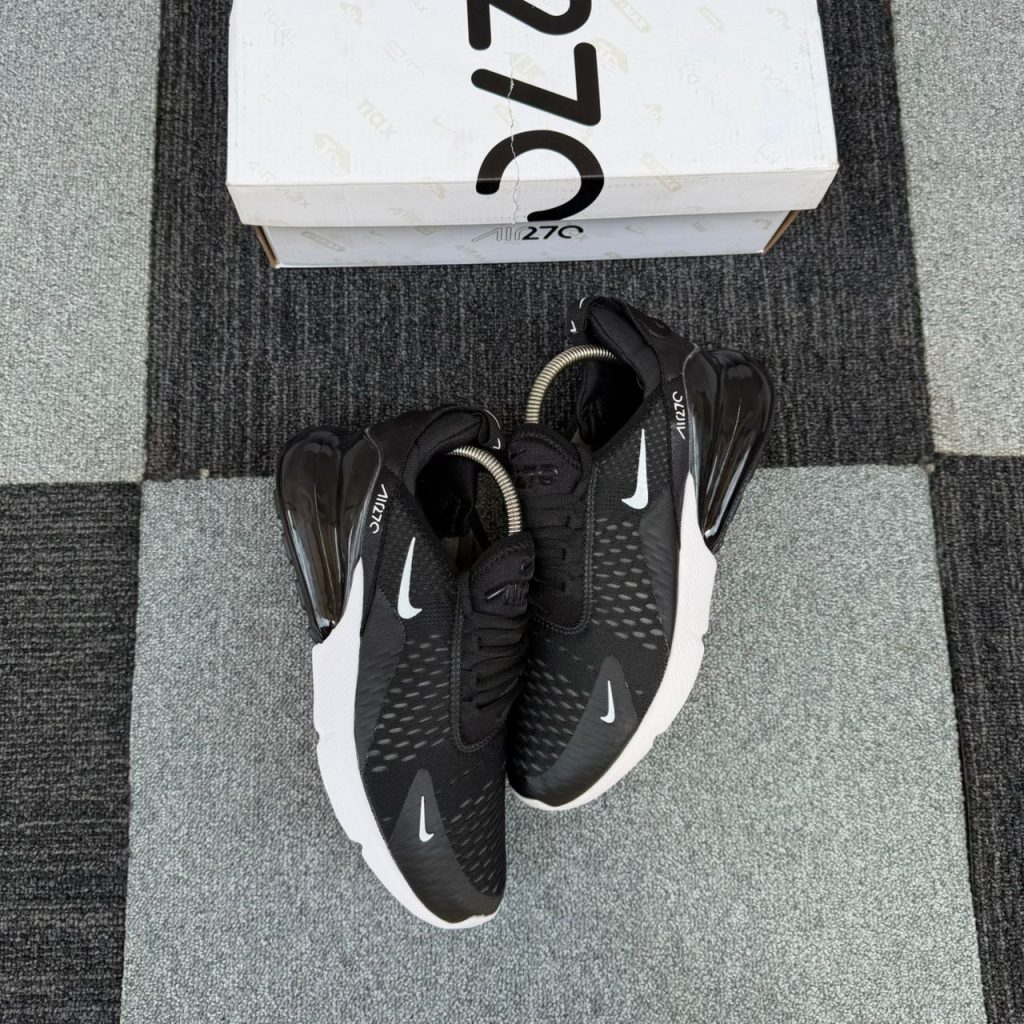 Nike Air Max 270 Black