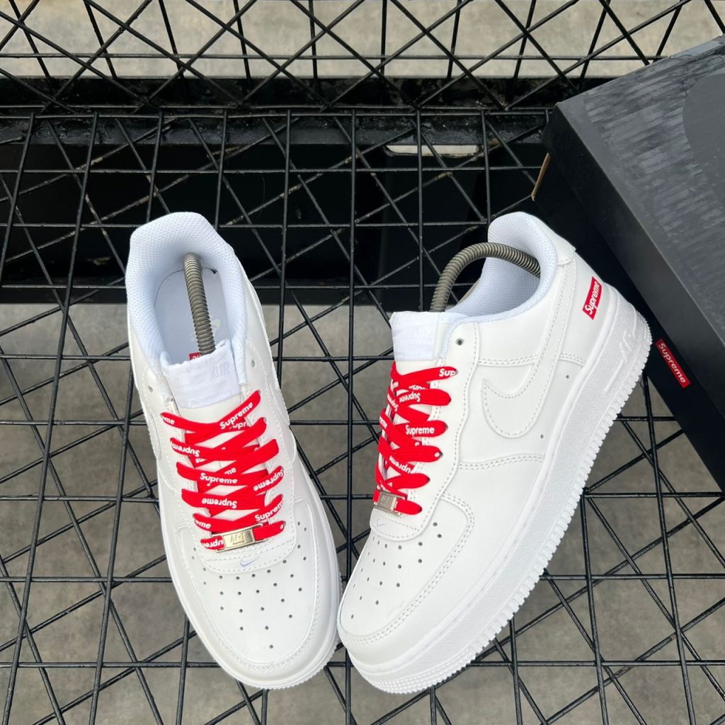 Nike Air Force 1 Low Supreme TRIPLE WHITE