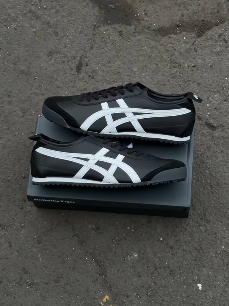 Onitsuka Tiger 🐅 Mexico 66 BLACK/WHITE